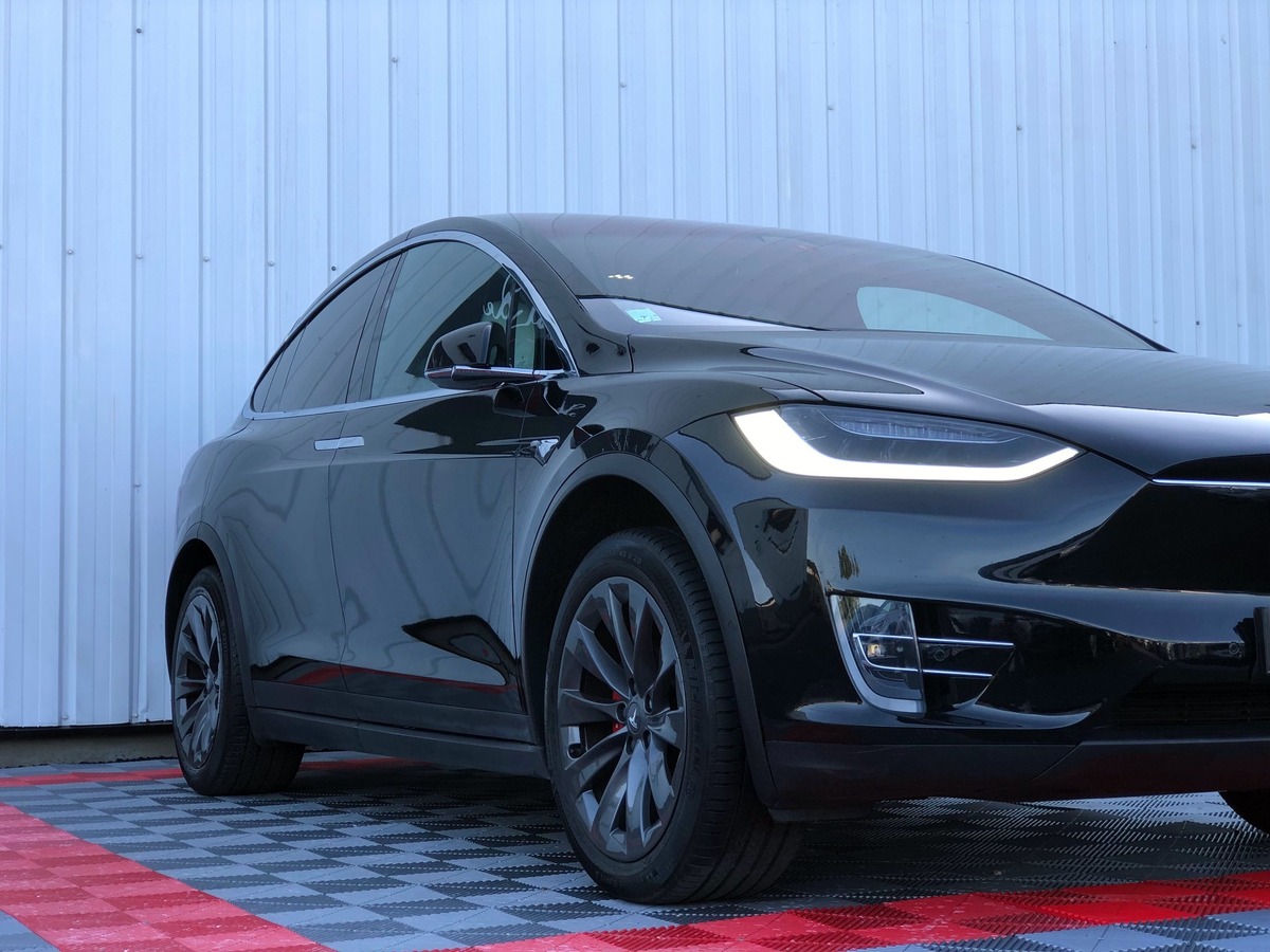 Tesla Model X P100DL DUAL MOTOR PERFORMANCE 7PL