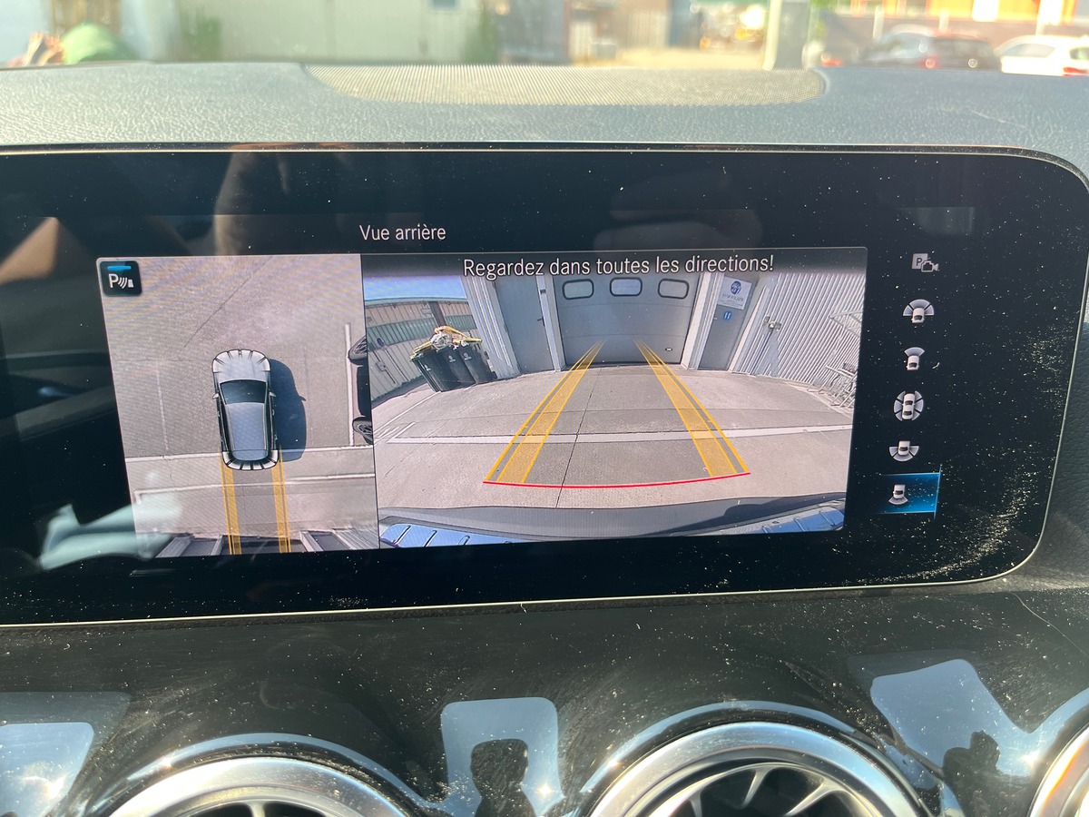 Mercedes-Benz EQA 250 AMG 190ch, SUIVI MERCEDES,SIEGES CHAUFFANT, TOIT OUVRANT, CHARGEUR A INDUCTION