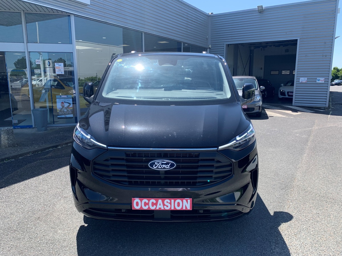 Ford TRANSIT CUSTOM LIMITED 5 PLACES TVA RECUPERABLE