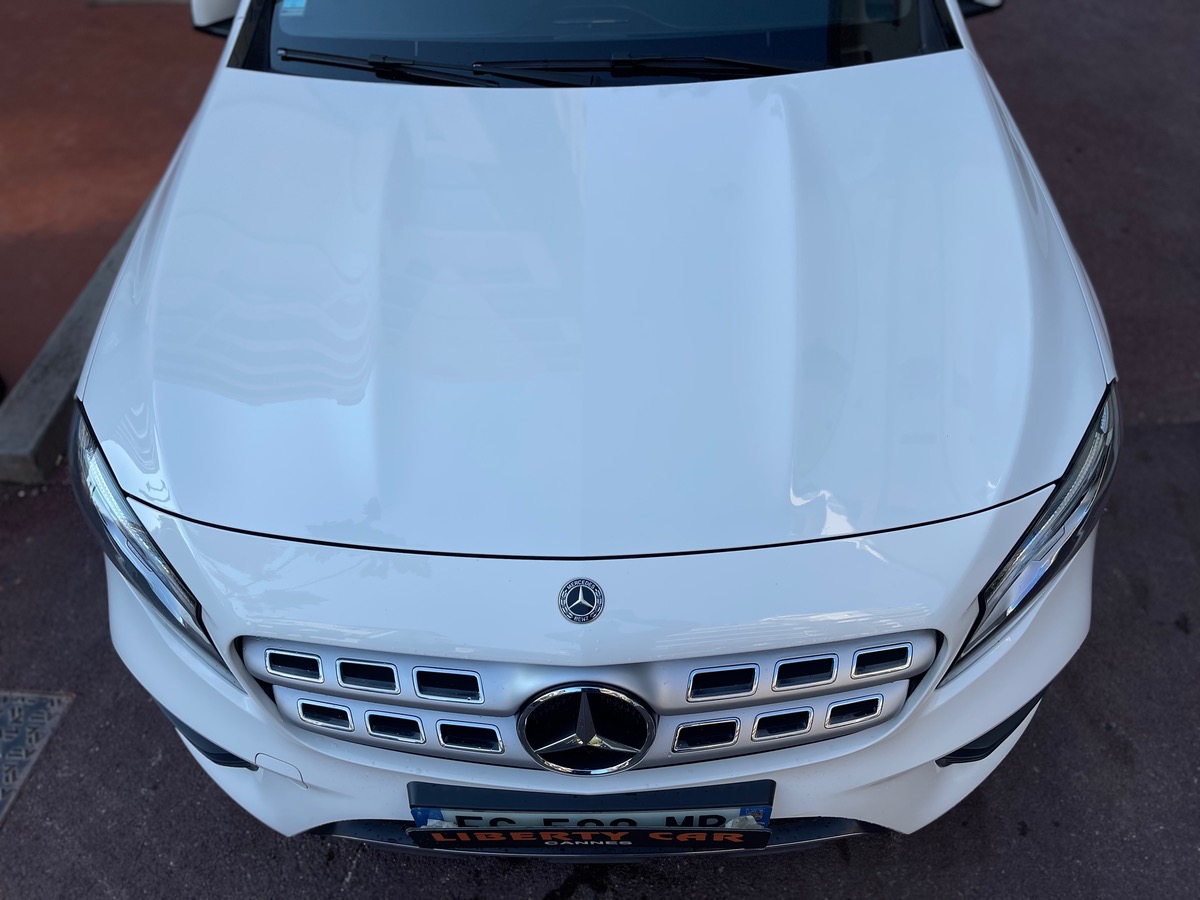 Mercedes Benz GLA 200 156 cv / Phase 2 / AMG / Toit Ouvrant / CarPlay / Jantes Noires