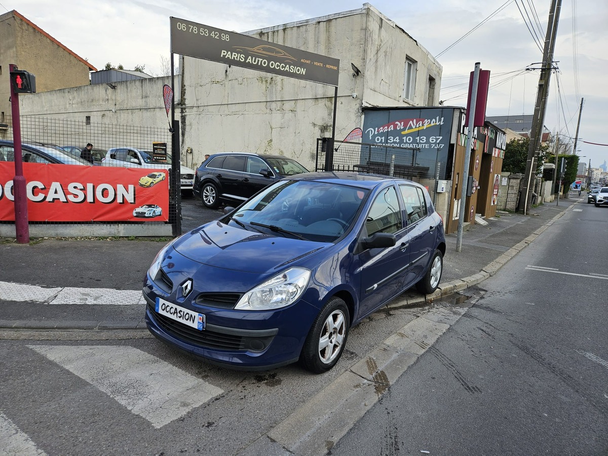 RENAULT Clio 1.5 DCI 68Ch AUTHENTIQUE