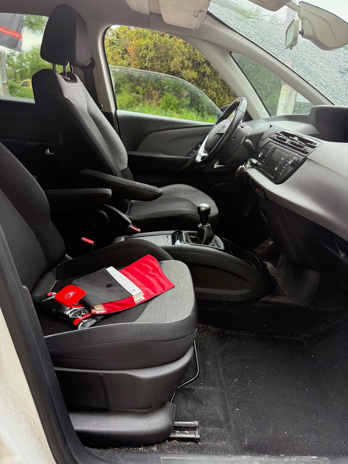 Citroën C4 Picasso 1.6 hdi 120 Chx CLIM AUTO GPS 09/2019