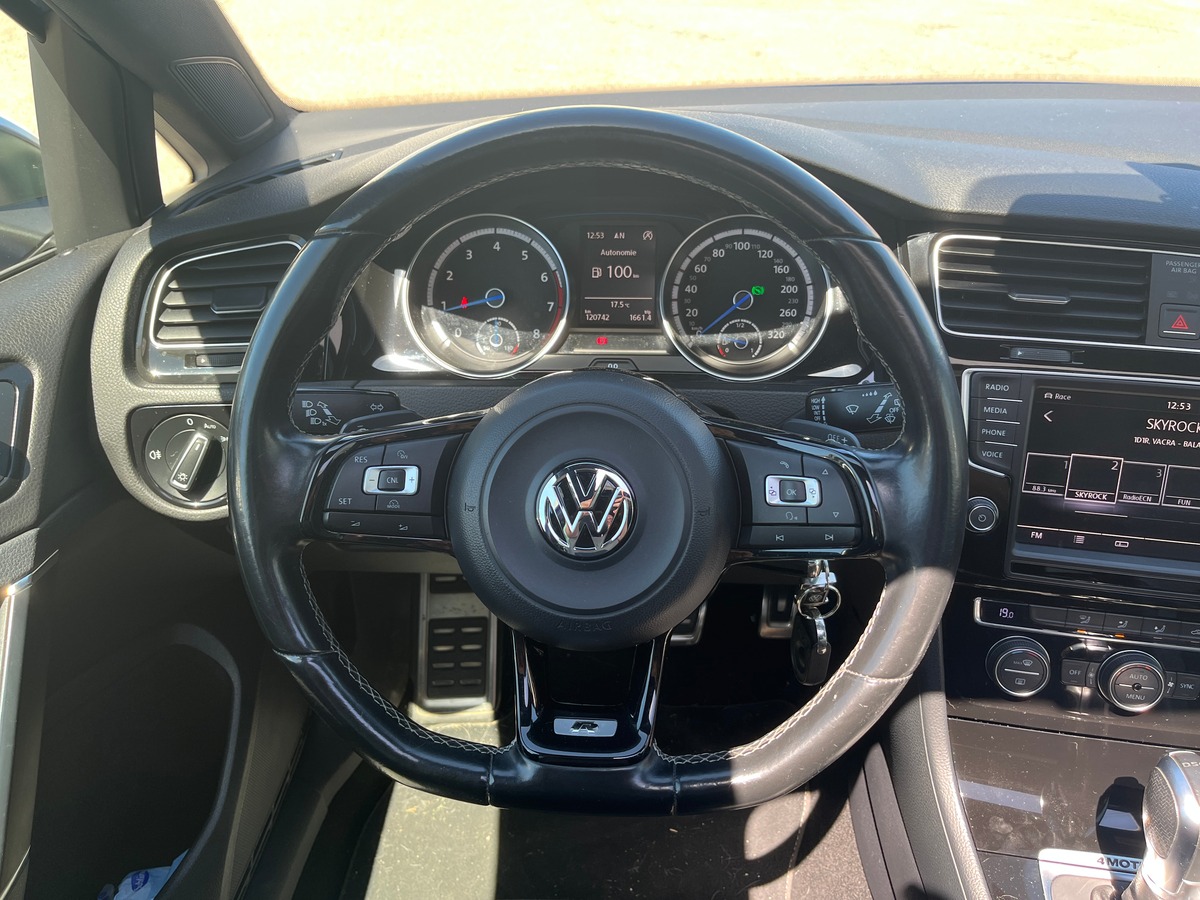Volkswagen GOLF 7 R 300ch 4MOTION DSG6, TOIT OUVRANT, GPS