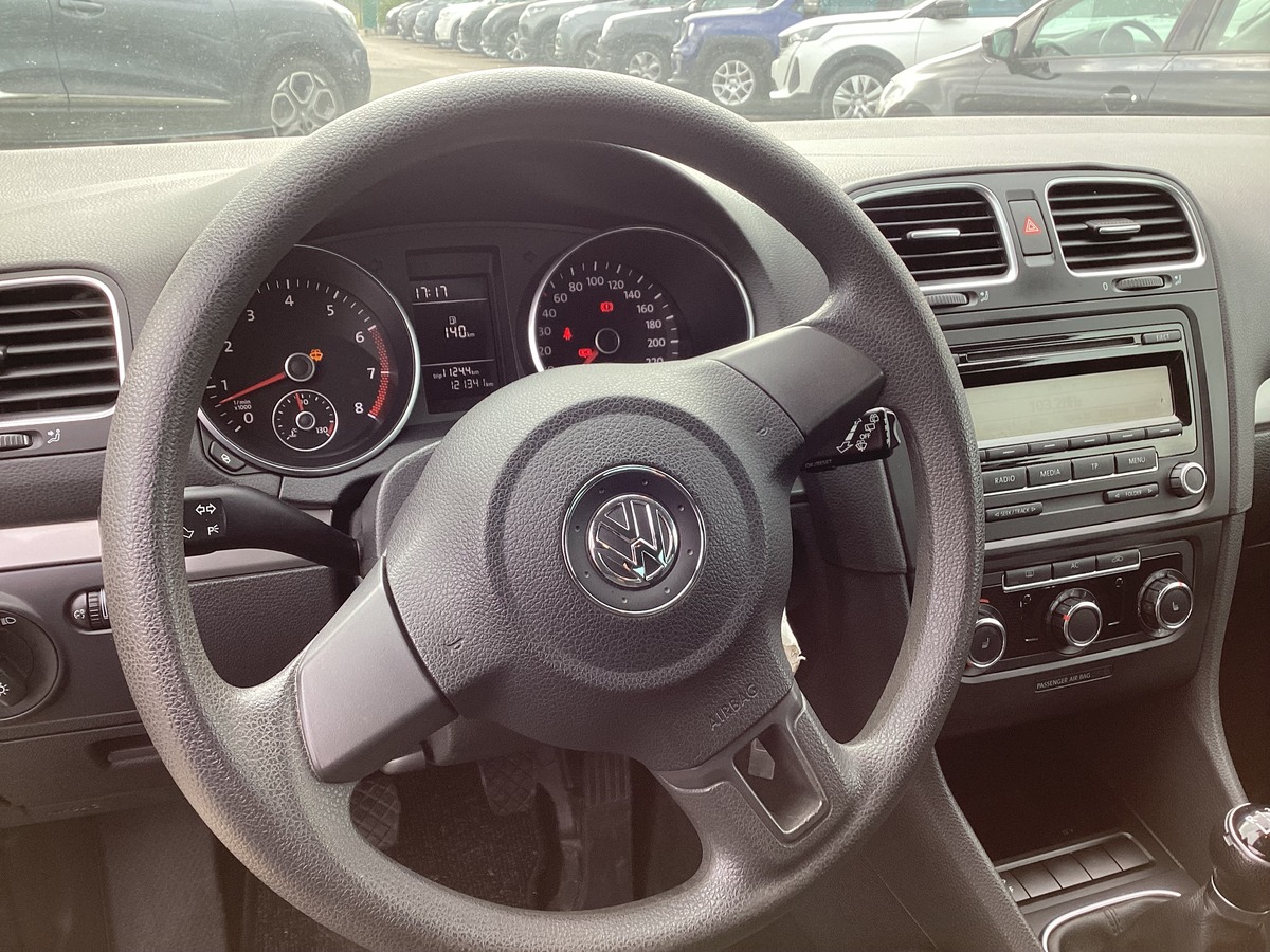 Volkswagen Golf VI 1.6 Trendline