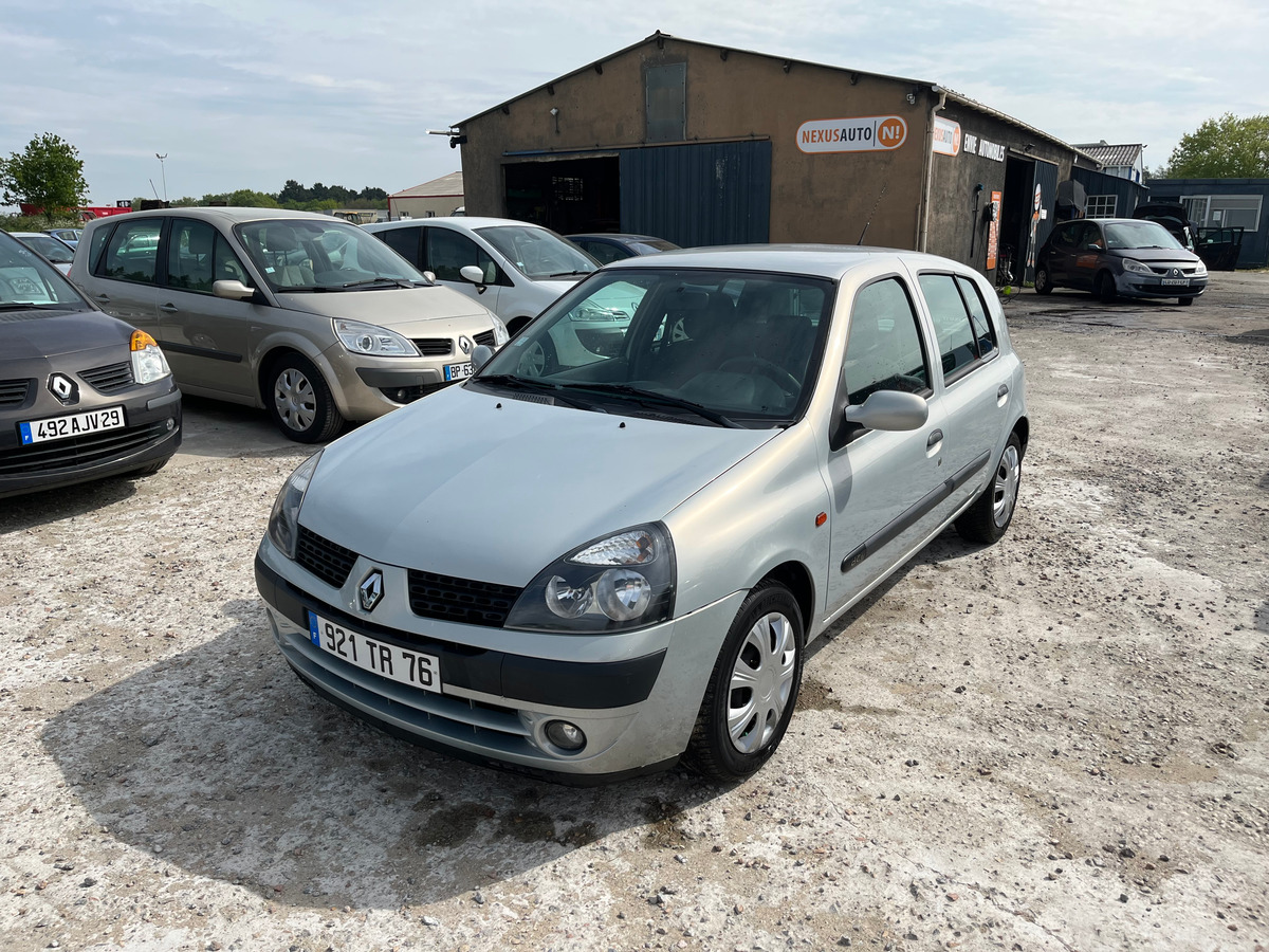 RENAULT Clio 1.5 dci - 65CH 169846km