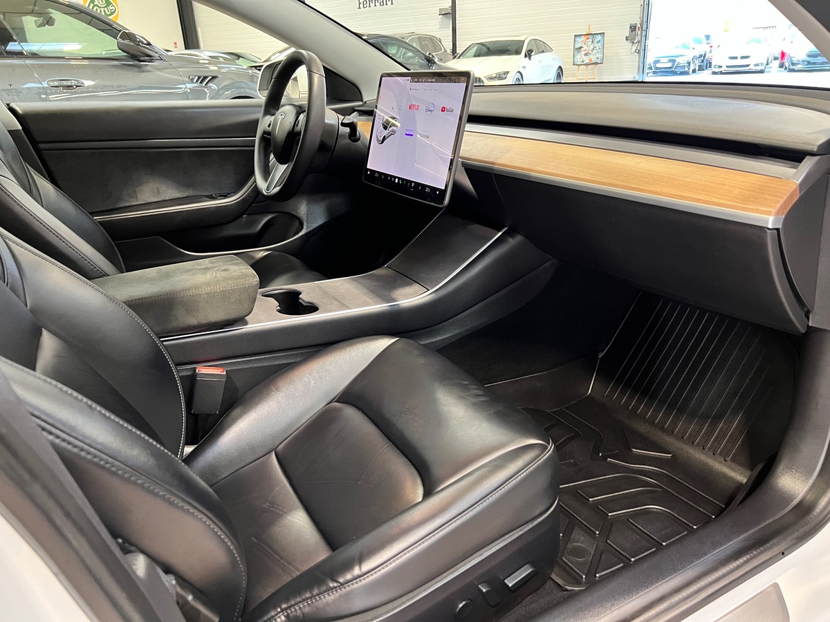 Tesla Model 3 STANDARD PLUS 2020 325CV