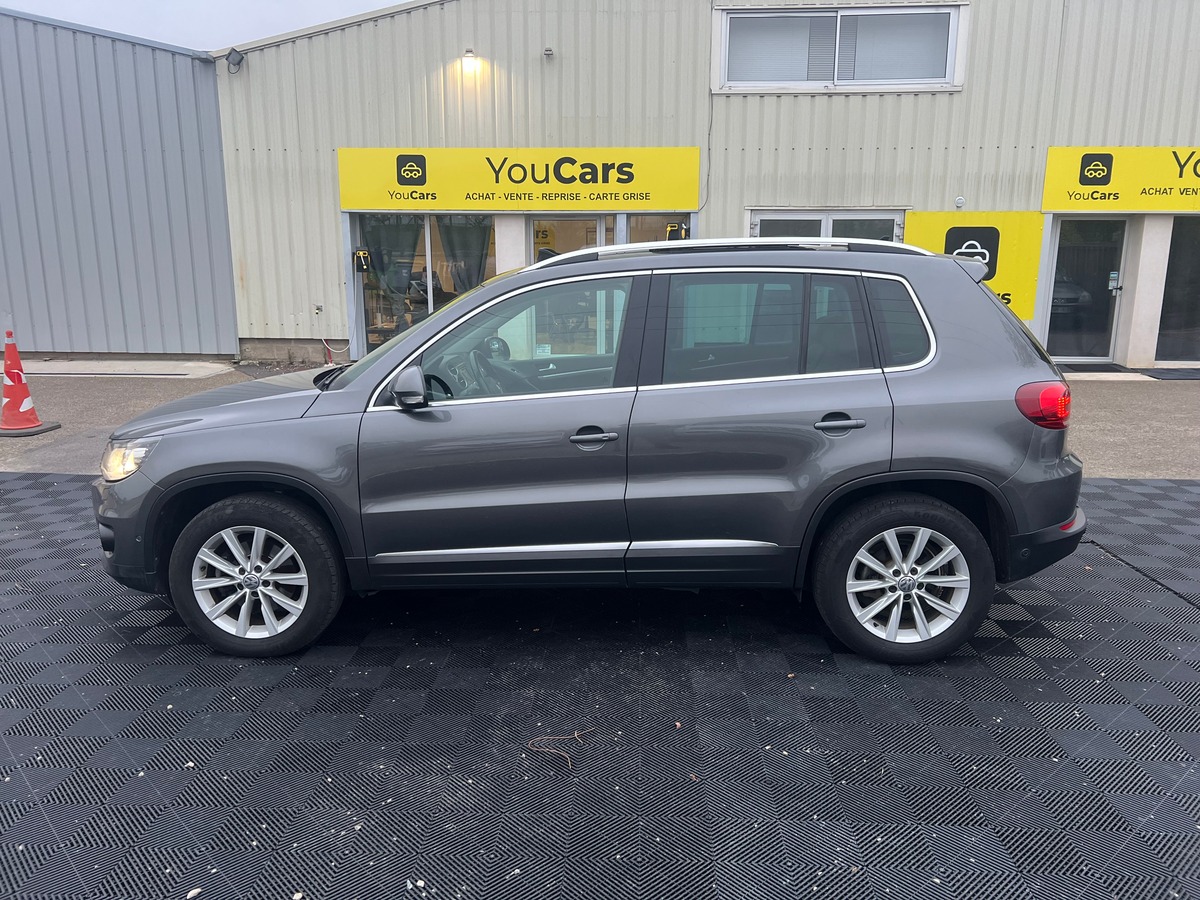 Volkswagen Tiguan 2.0 TDi 4Motion 177 cv Boîte auto - CARNET D'ENTRETIEN - CAMERA DE RECUL -