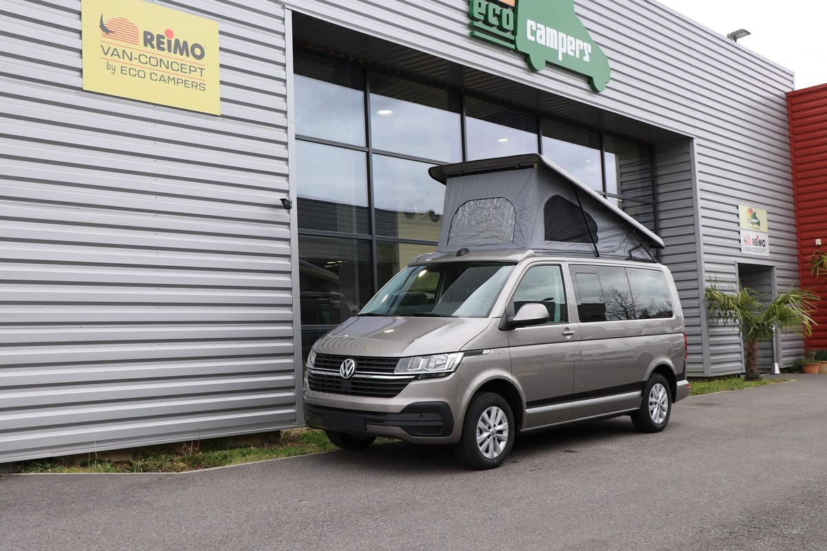 Volkswagen Transporter T6.1 Reimo Multistyle 4 places toutes options CS273