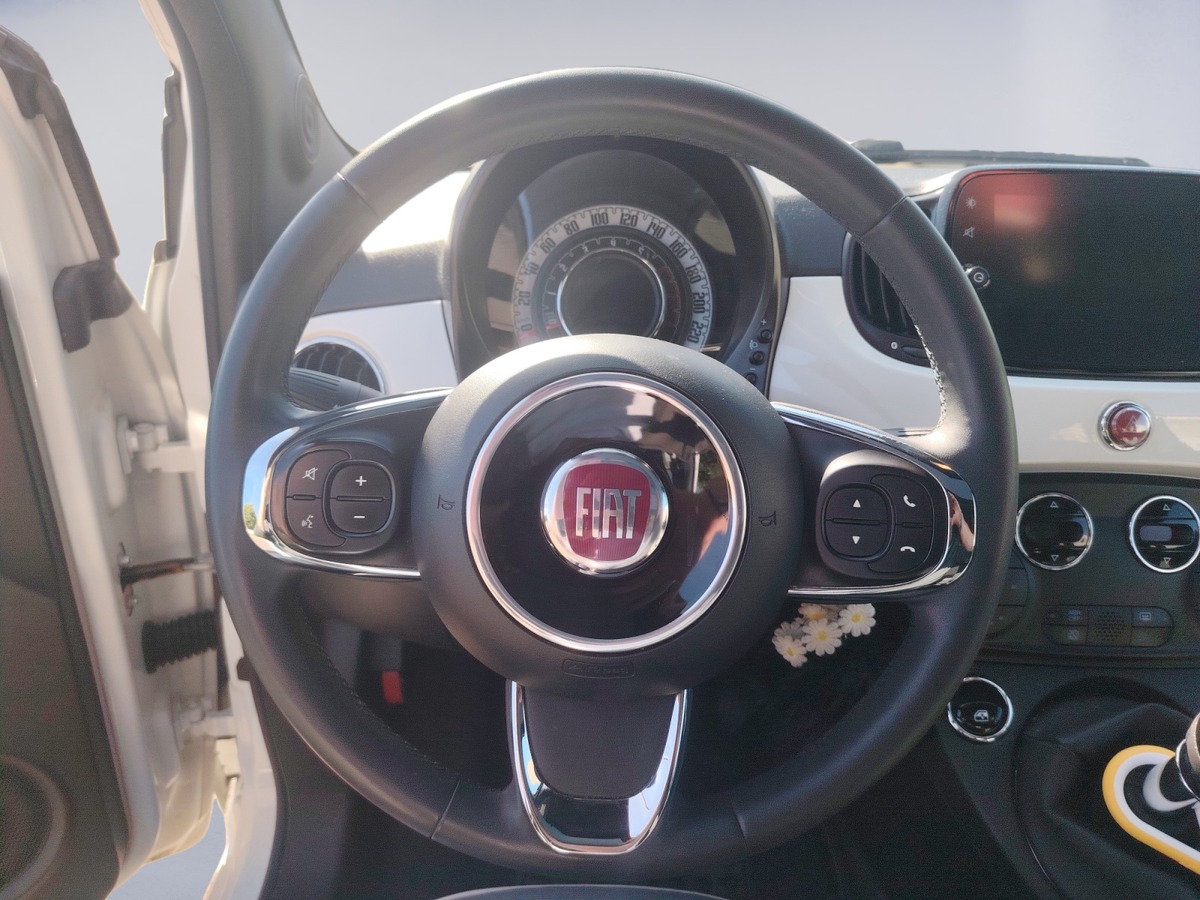 Fiat 500 LOUNGE HYBRID SEULEMENT 26000 KMS