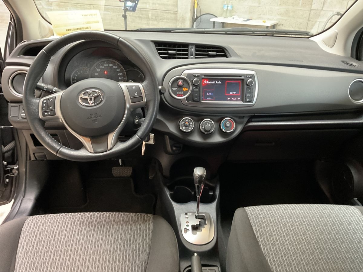 Toyota Yaris III 1.33 VVTi 100 BVA Multidrive CVT