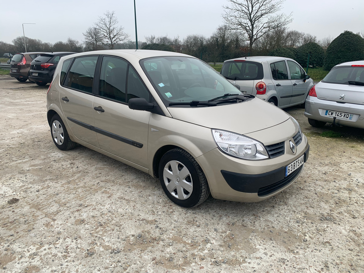 RENAULT Scenic 1.4 16V 100CH 121329KM