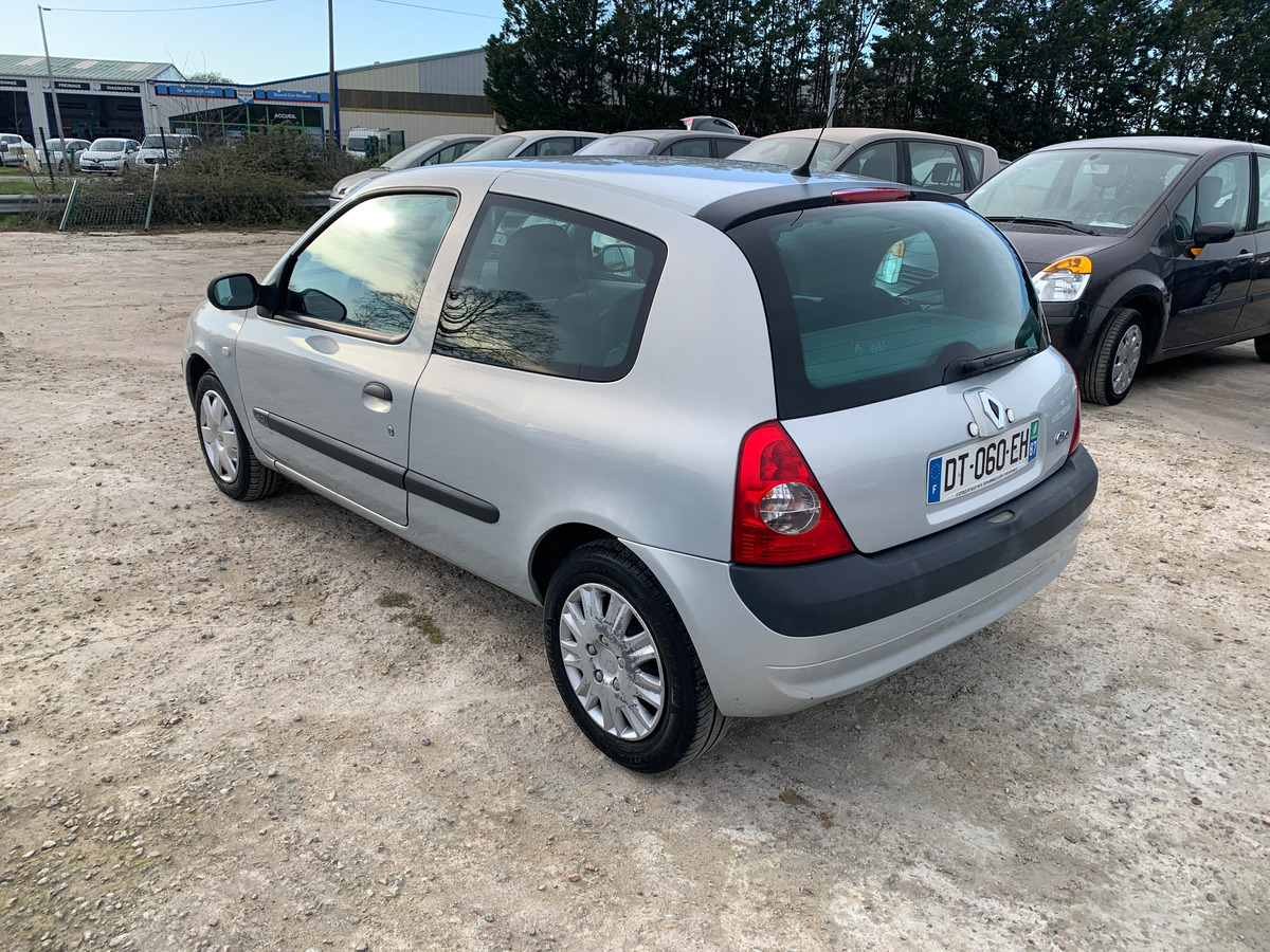 RENAULT Clio 1.5 dci - 80CH BILLABONG 177663KM