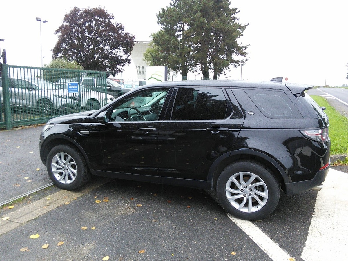 Land-Rover Discovery Sport 2.0  TD4 4x4  150  Boîte auto ULTIMATE