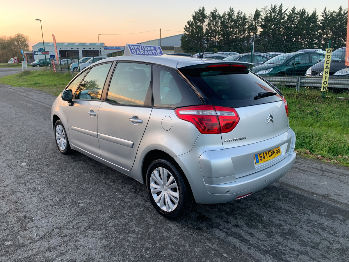 Citroën C4 picasso 1.6hdi 110CH 183758km 1ER MAIN