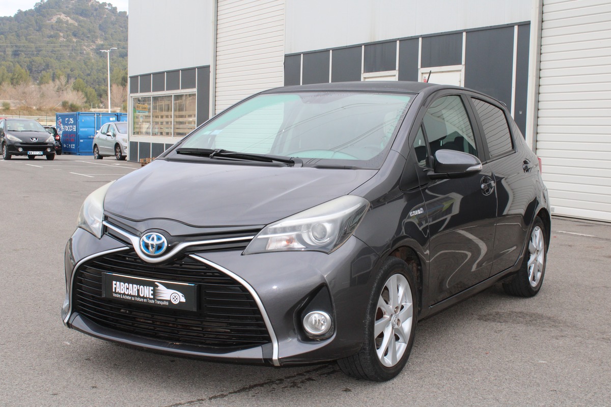 Toyota Yaris 1.5 Hybrid 75cv - Garantie 12 Mois