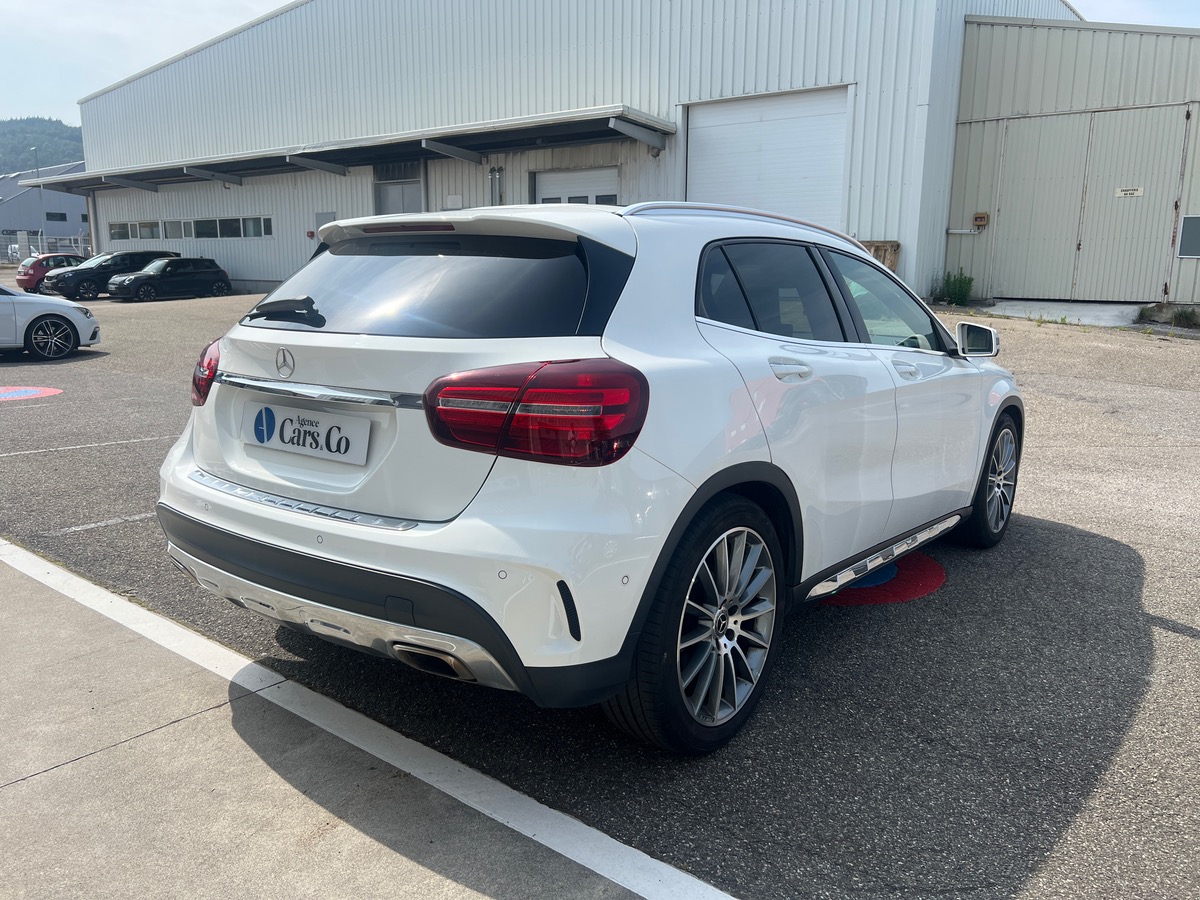 Mercedes-Benz GLA 200 FASCINATION AMG LINE, SUIVI COMPLET MERCEDES, TOIT OUVRANT