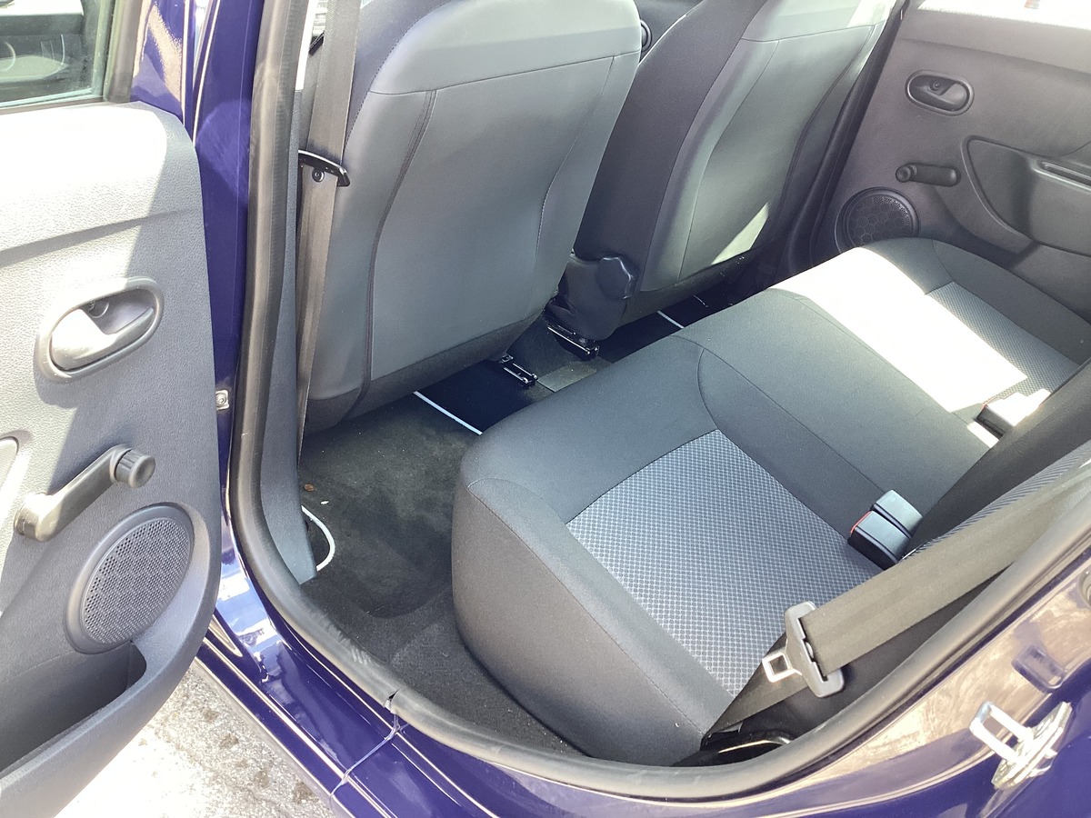 Dacia Sandero 1.2 Ambiance  très belle