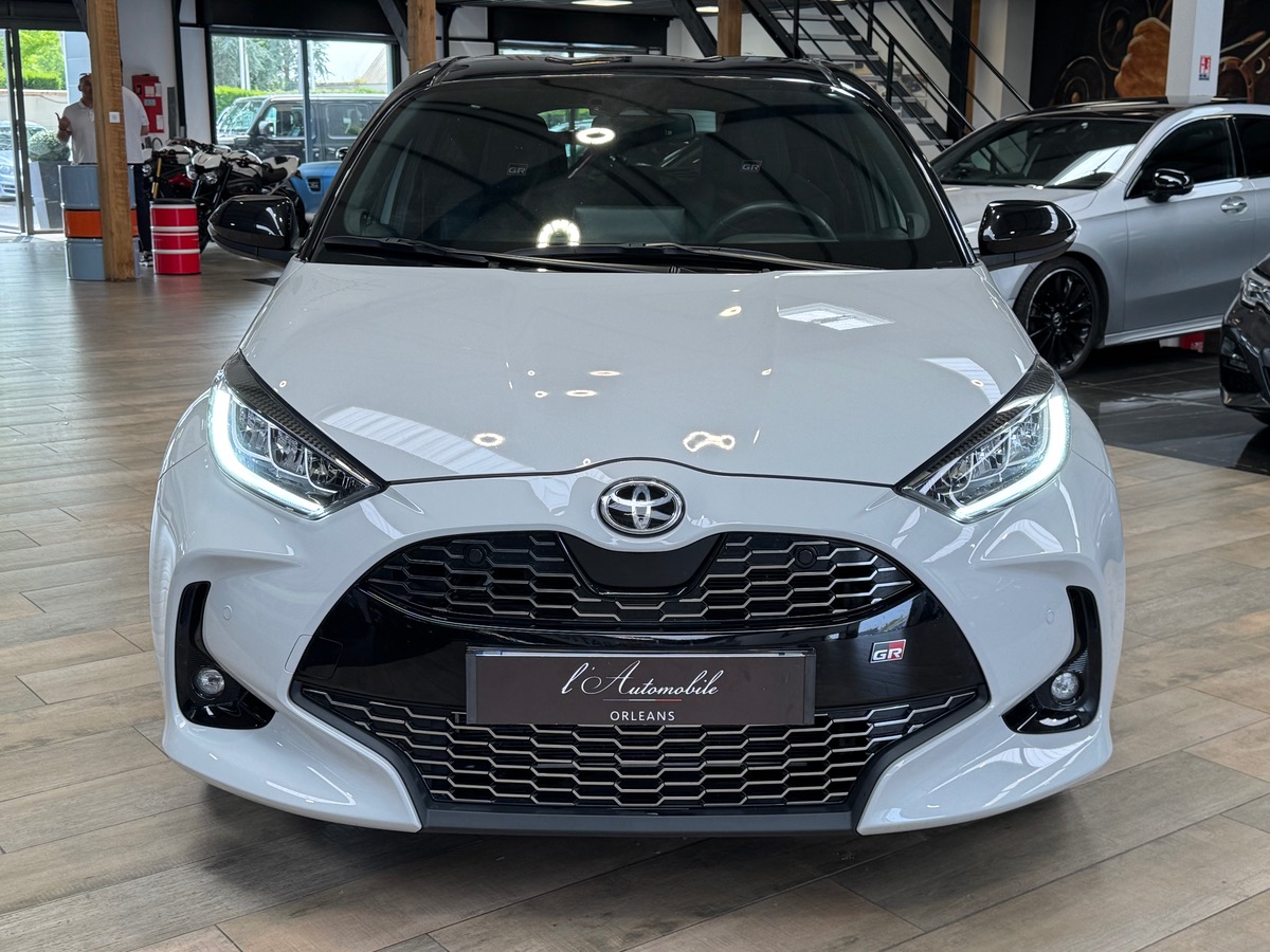 Toyota Yaris 1.5 VVTI 116CV GR SPORT JBL/ HUD 1ERE MAIN