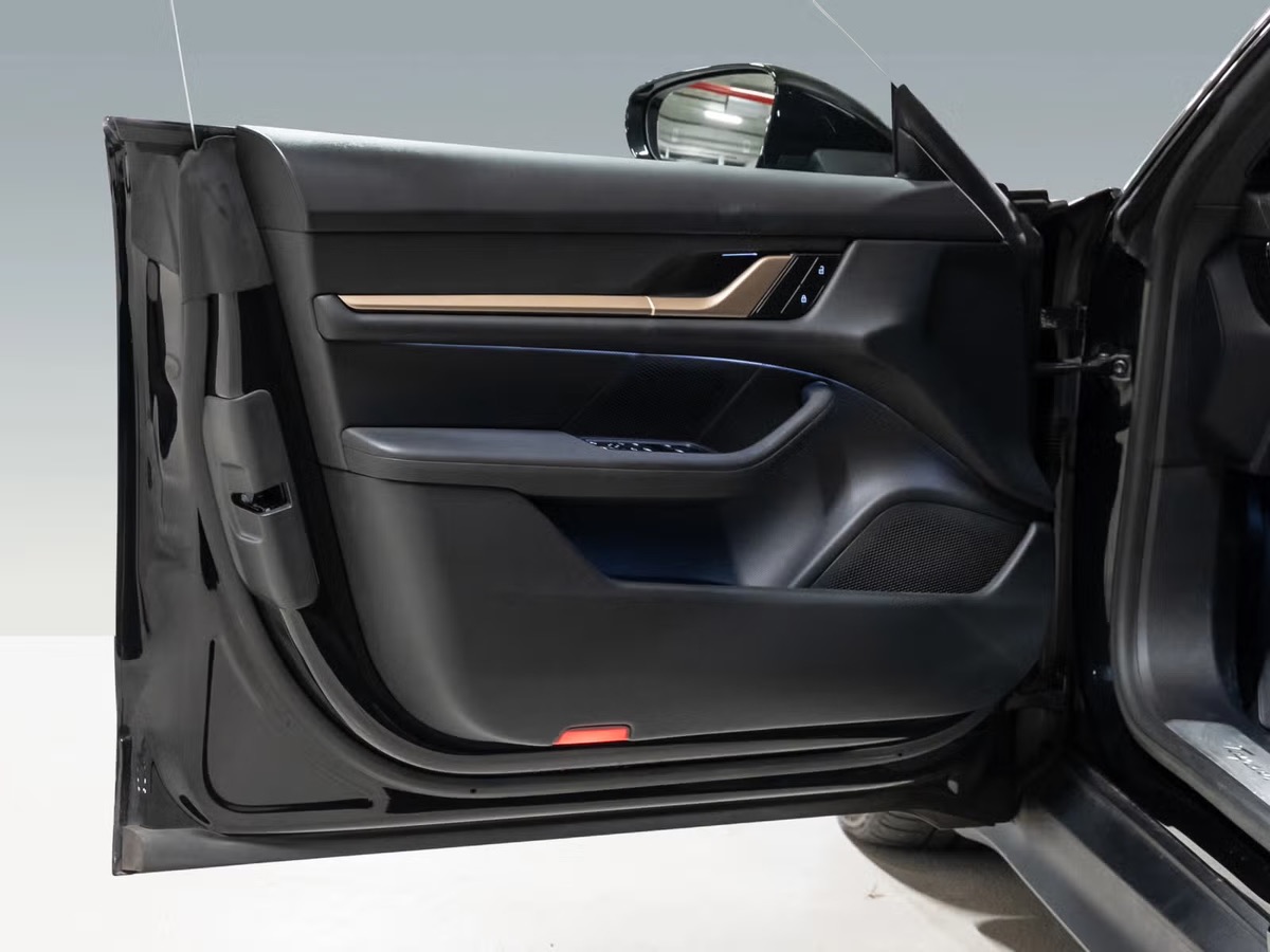 Porsche Taycan 4S Sport Turismo 571CH Performance Battery+ Chrono/Pano/360/Bose/Inno/Siège chauffant