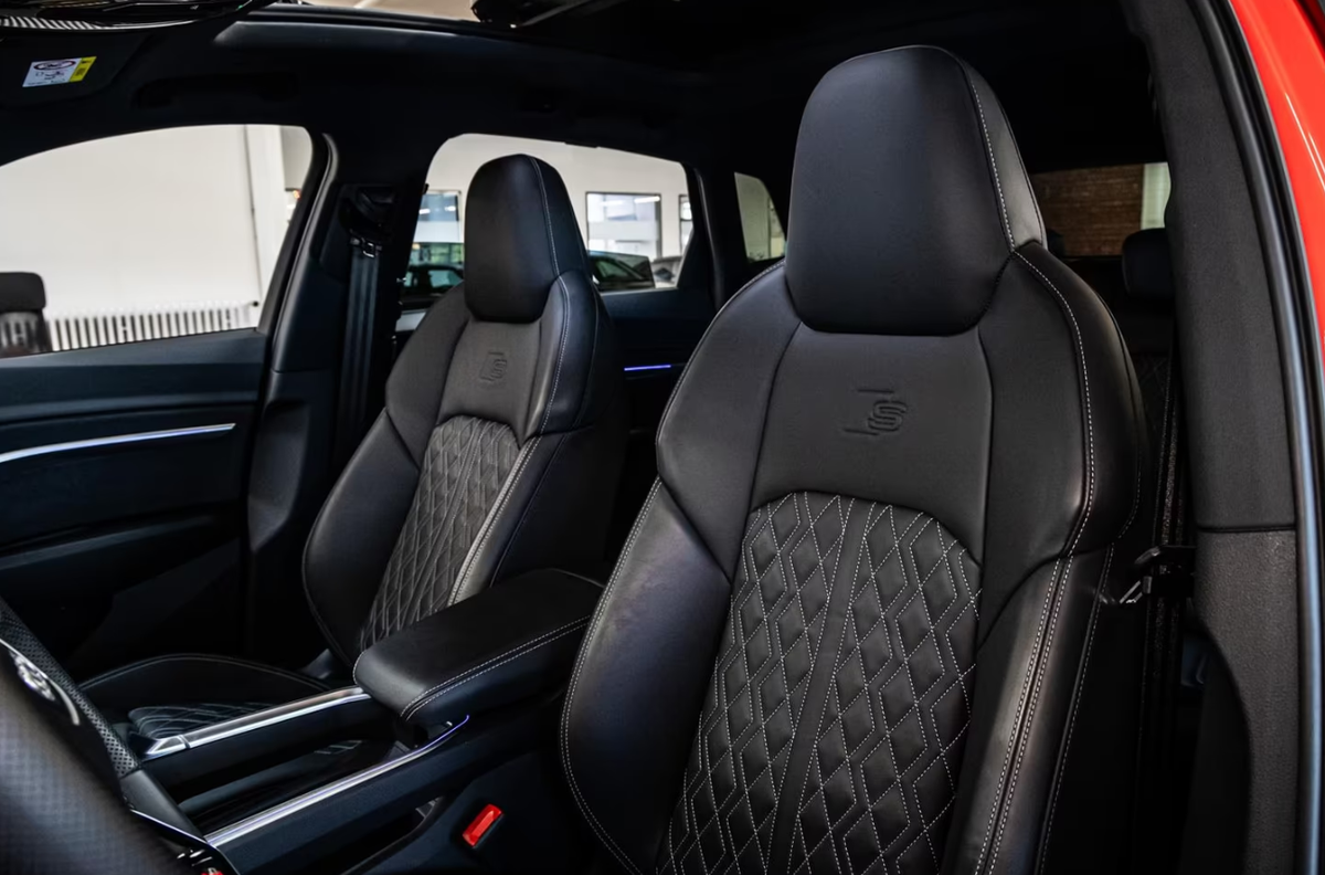 Audi Q8 e-tron 55 408ch S Line quattro Toit ouvrant