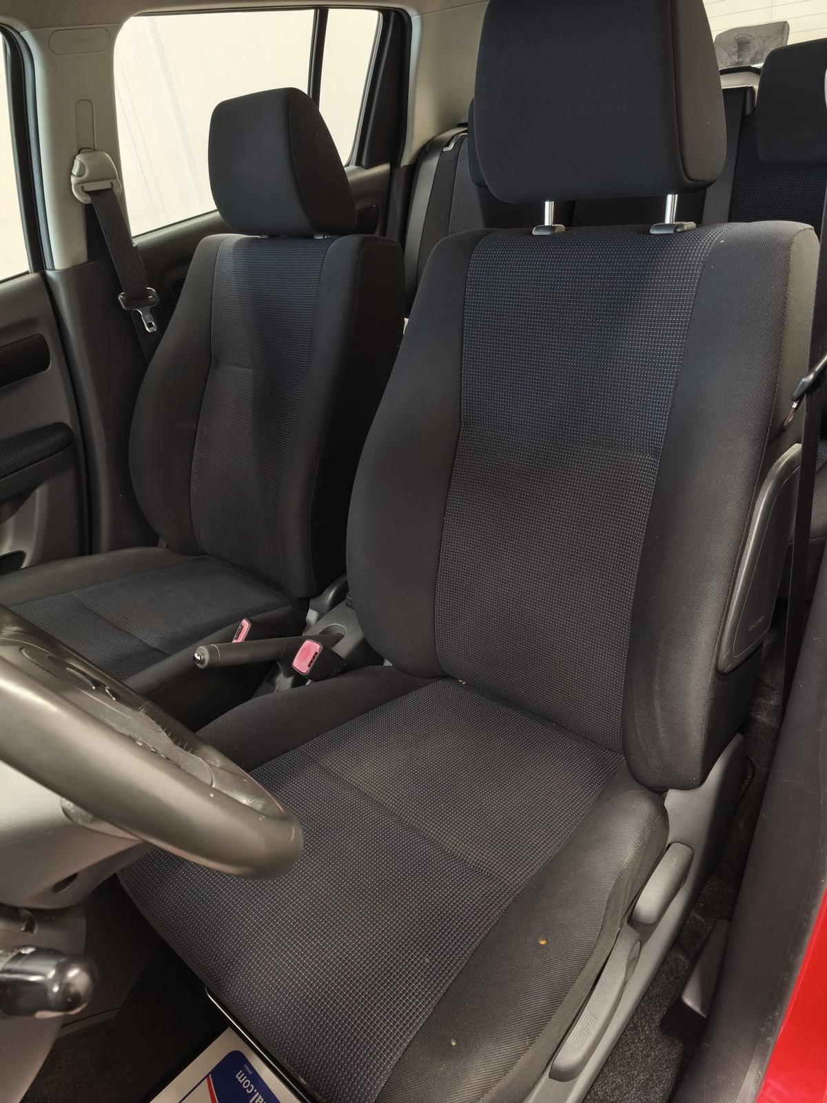 Suzuki Swift III 1.3 16V 93Ch