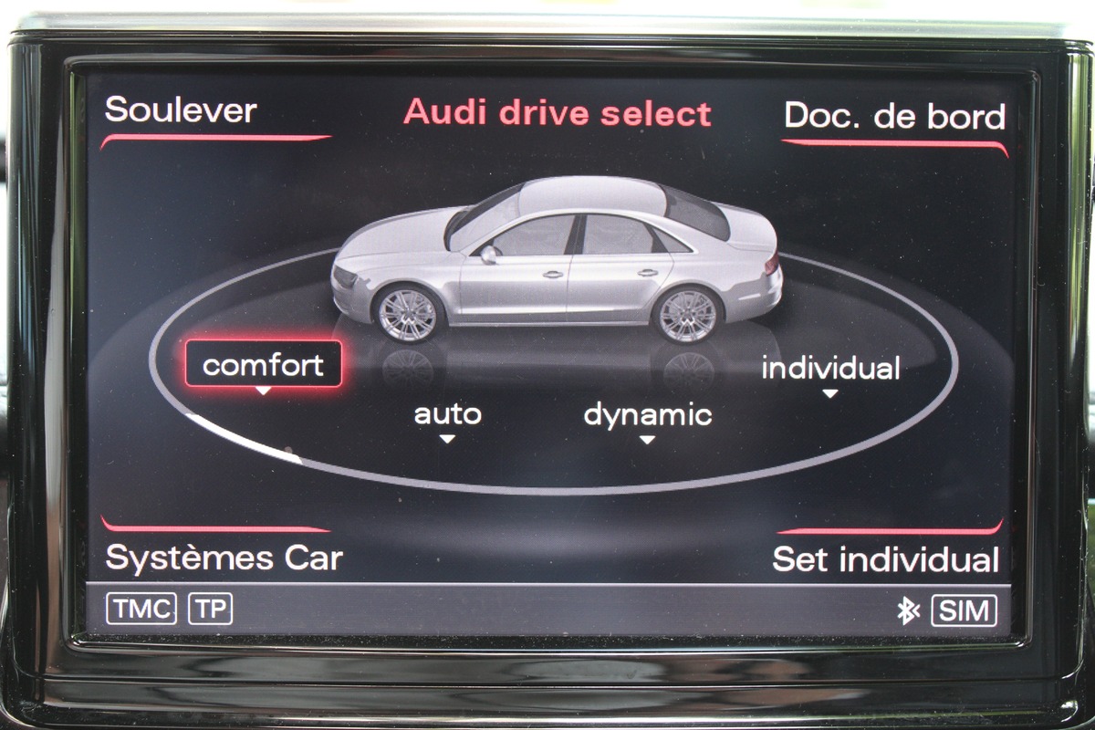 Audi A8 III 3.0 TDI 250 QUATTRO AVUS