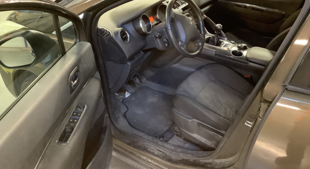 Peugeot 3008 hdi
