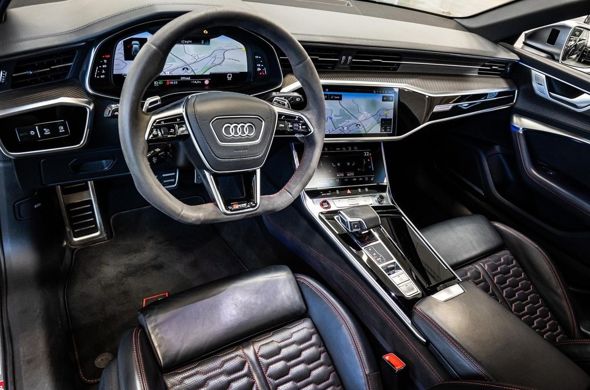 Audi RS6 Avant V 4.0 V8 TFSI 600ch quattro tiptronic Toit ouvrant Bang&Olufsen