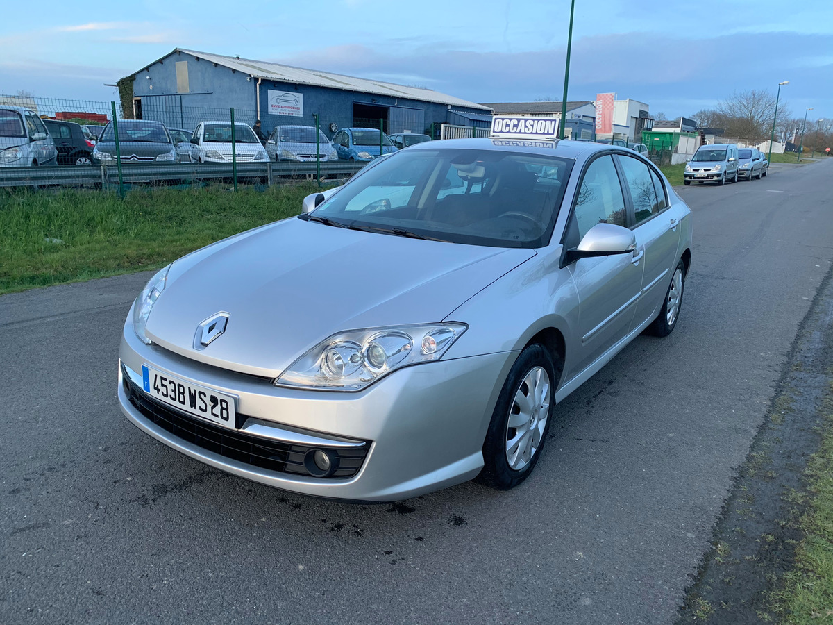 RENAULT Laguna 2.0 DCI 130 CV 148750 KM 1ER MAIN