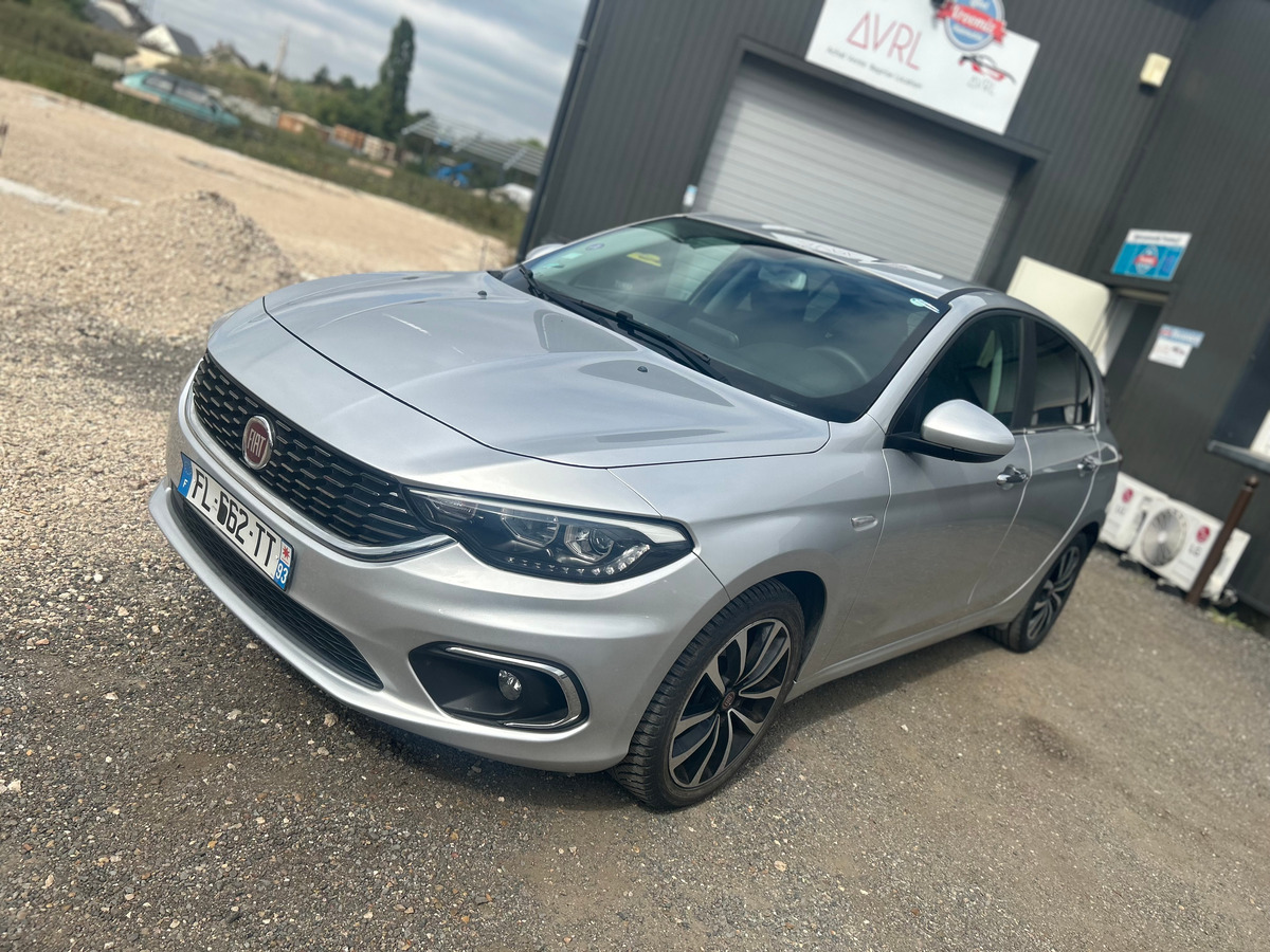 Fiat Tipo Hatchback 1.4 i 16V 95 ch BUSINESS GPS CARPLAY CAM