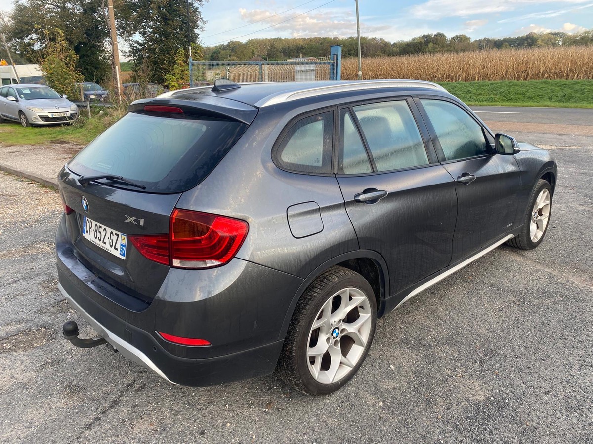 Bmw X1 xdrive20d pack luxe boite auto 184cv 164141km du 12/2012