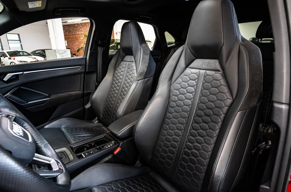 Audi RS Q3 Sportback II 2.5 TFSI 400ch quattro S tronic 7 Toit ouvrant Audio SONOS
