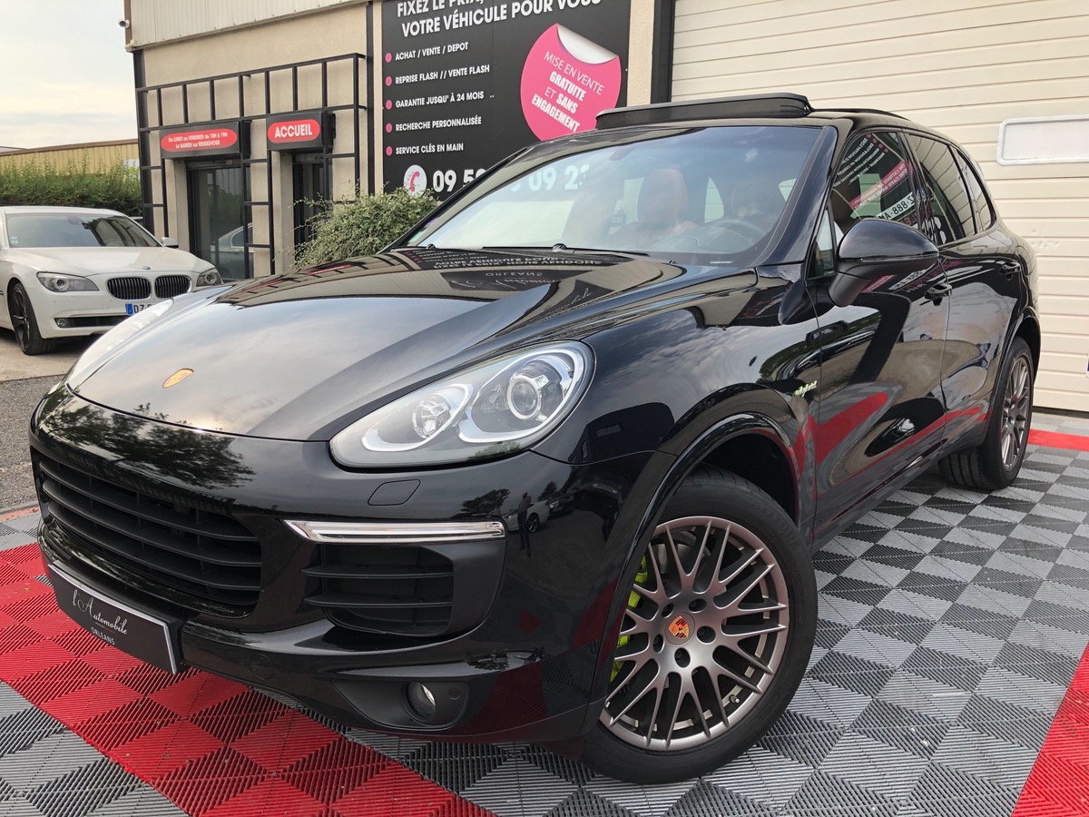 Porsche Cayenne S E-HYBRID 416 CV PLATINIUM c