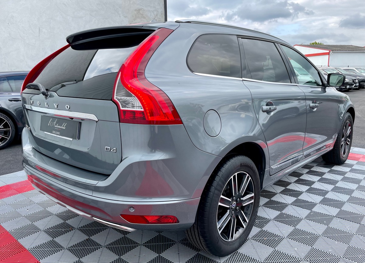 Volvo XC60 (2) 2.0 190 D4 Signature Edition Full a