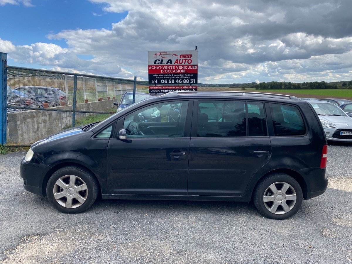 Volkswagen Touran 2.0 tdi 140cv boite auto entièrement révisé et garantie 3 mois