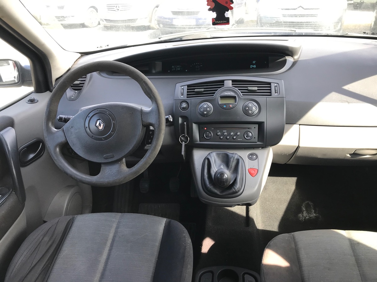 RENAULT Scenic 1.5 dci 80cv 67000kms d’origine