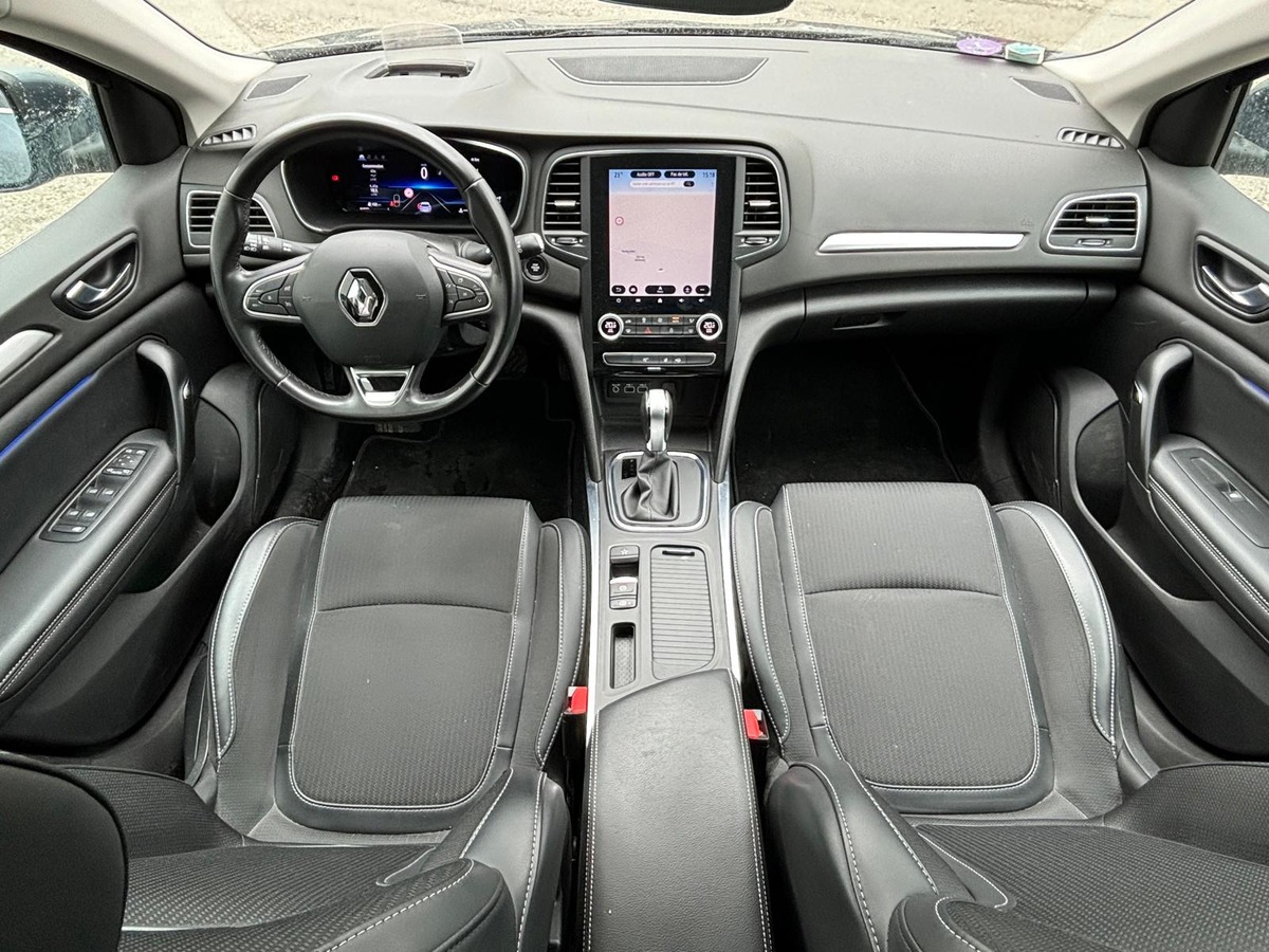 RENAULT Megane IV 1.3 TCe 140ch EDC7 Intens Suréquipée