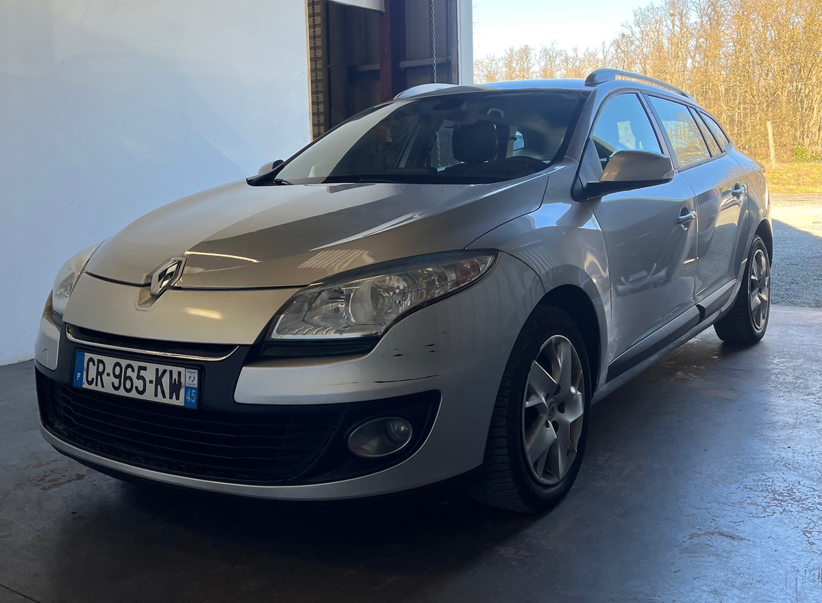 RENAULT Megane 1.5 dci 110 250000kms - 2plc