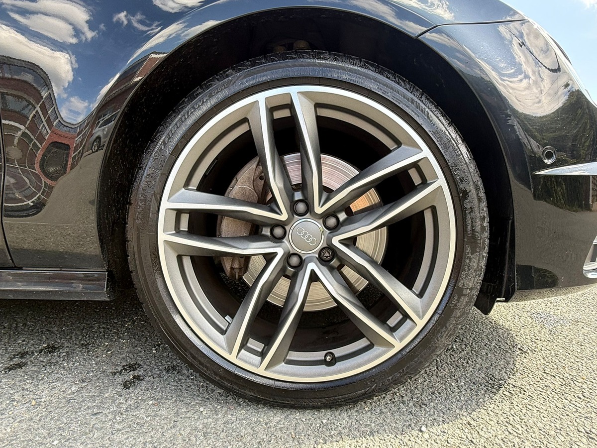 Audi A7 Avus Ultra 3.0 TDI 218ch / BANG&OLUFSEN 3D / T.O