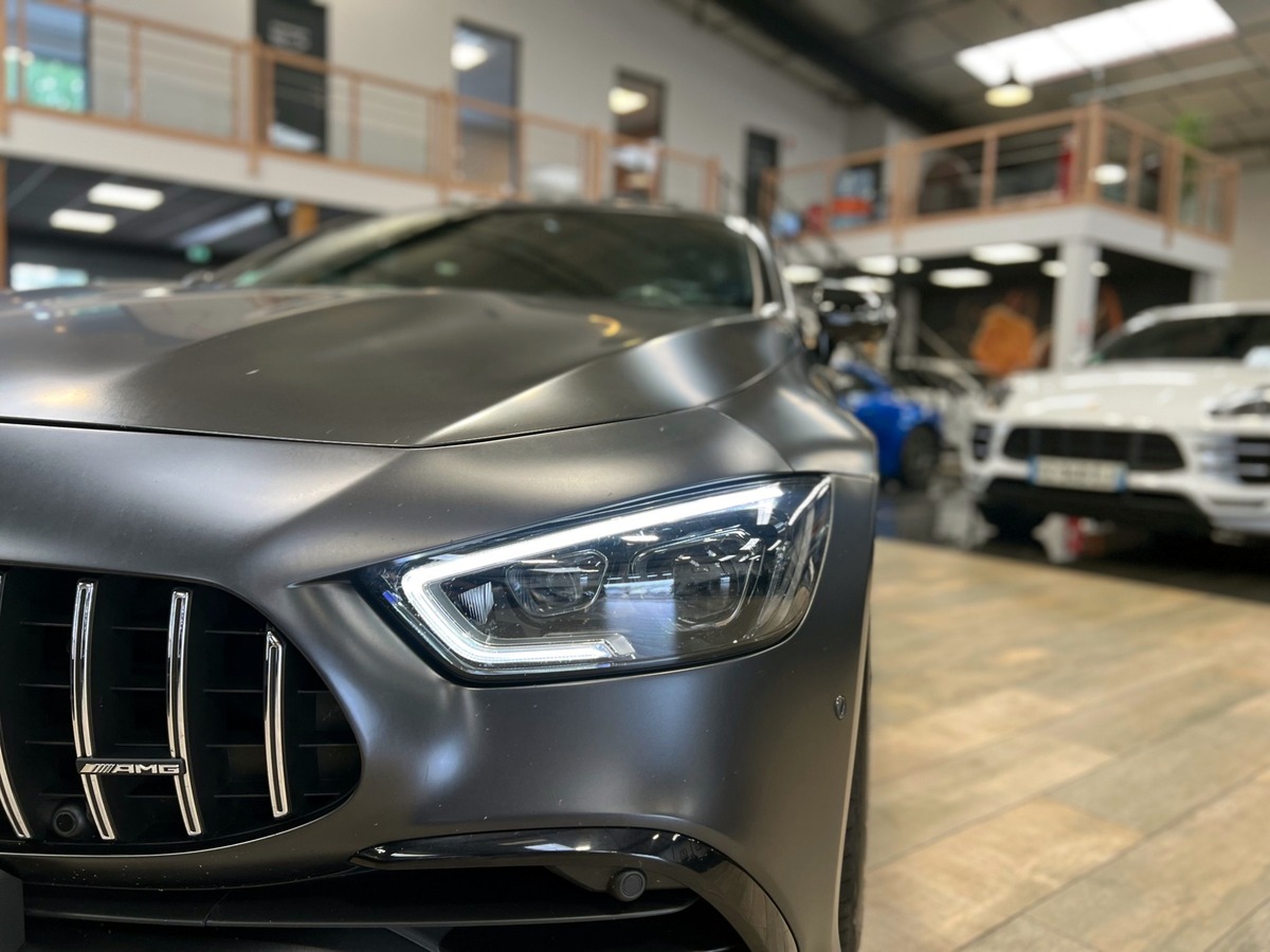 Mercedes-Benz AMG GT 53 TURBO 4MATIC+ 435 GRIS MAT BVA