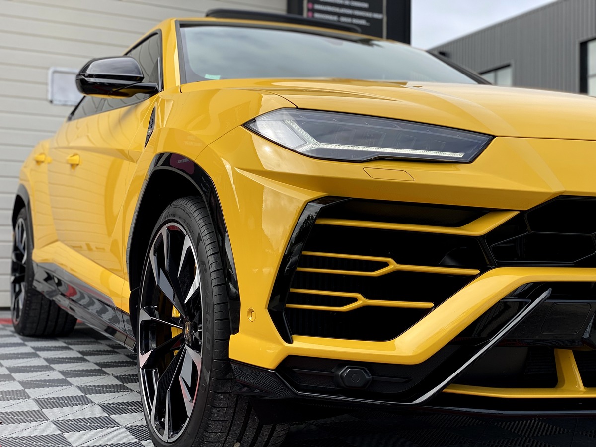 Lamborghini Urus 4.0 V8 650 23/AKRAPOVIC/B&O A