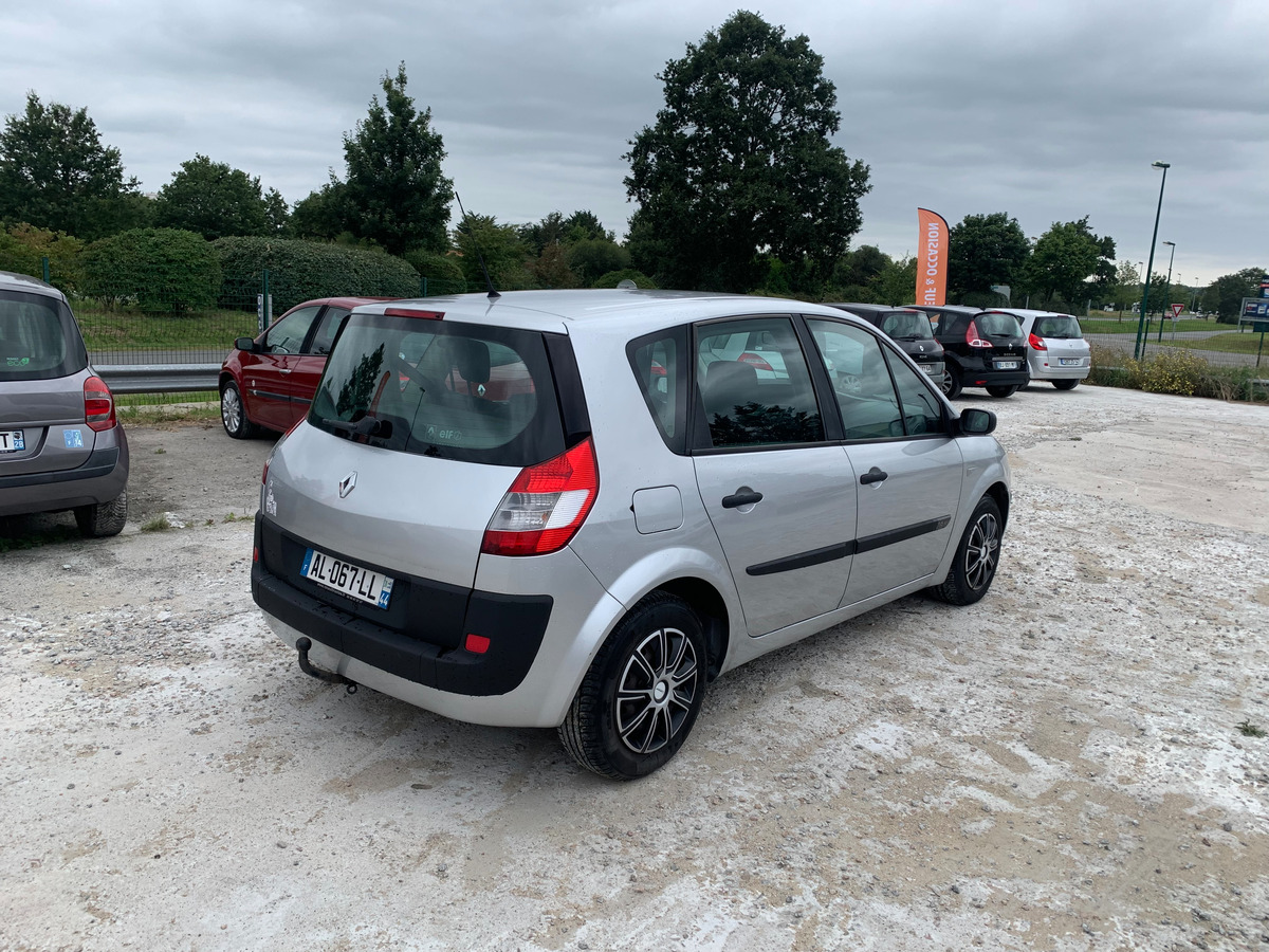 RENAULT Megane scenic 1.6i 16v 112CH 115436km