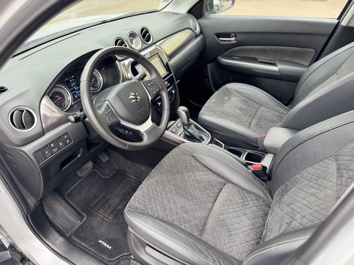 Suzuki Vitara S 1.4 Boosterjet 4X2 140 cv Boîte auto - TOIT OUVRANT - SIEGES CHAUFFANTS - ATTELAGE