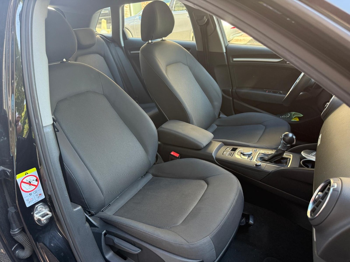 Audi A3 III (2) SPORTBACK 1.6 TDI 116 BUSINESS LINE S TRONIC 7