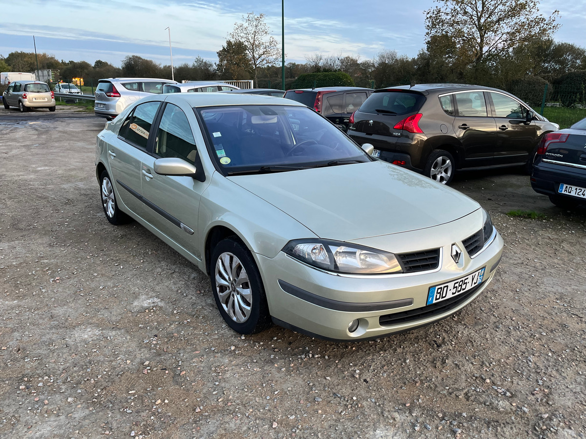 RENAULT Laguna 1.6 16v 131303KM