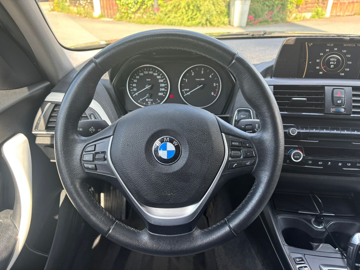 Bmw Série 1 F20 5 Portes 116D LOUNGE BVA6 - Révisée