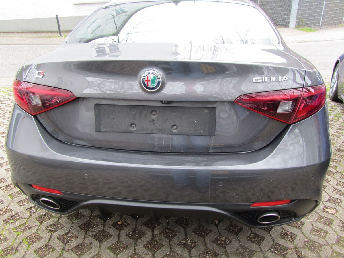 Alfa Romeo Giulia 2.2 JTD 210ch Veloce Q4 AT8