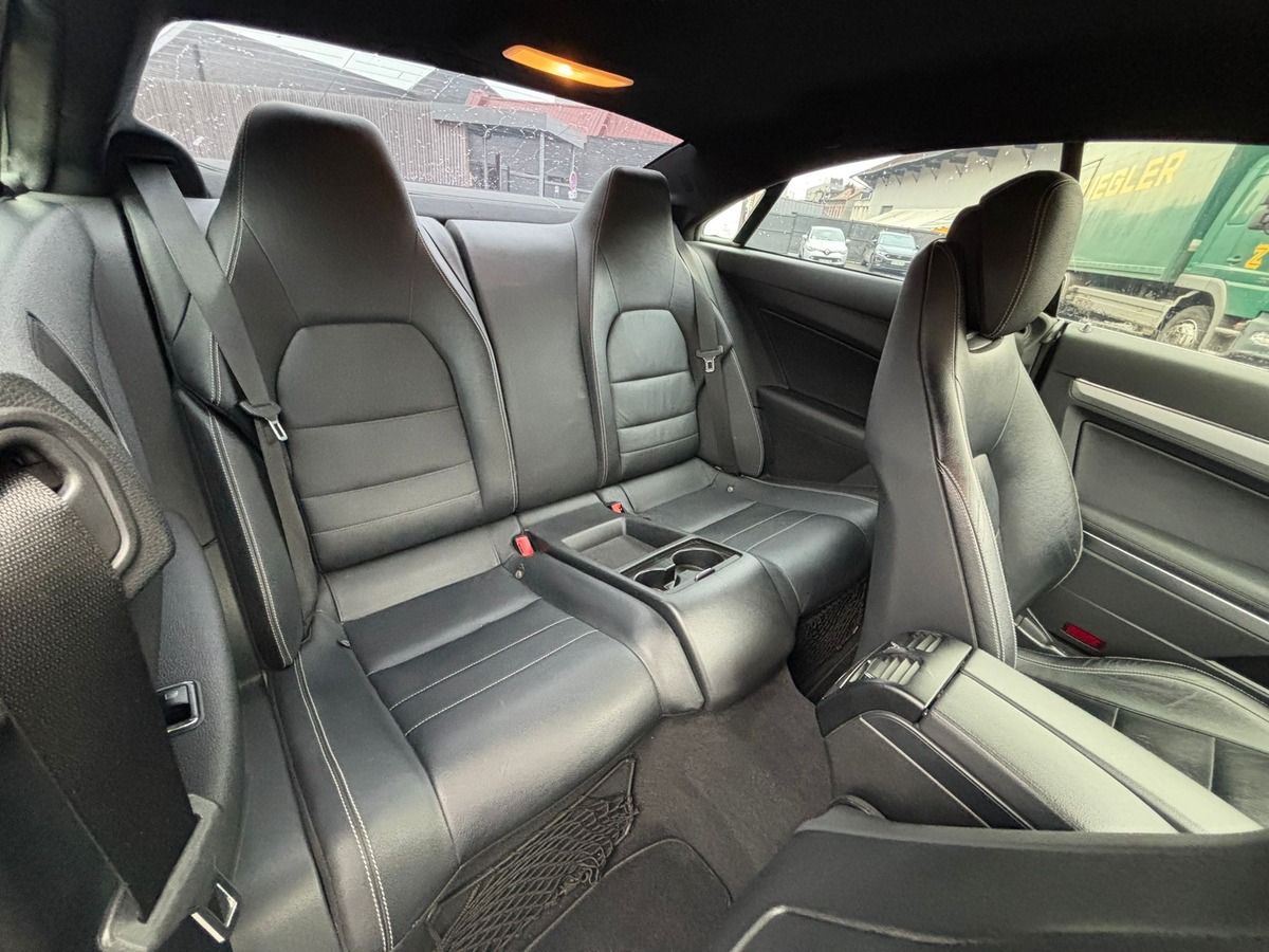 Mercedes-Benz Classe E Coupé 500 5.5 387ch Executive