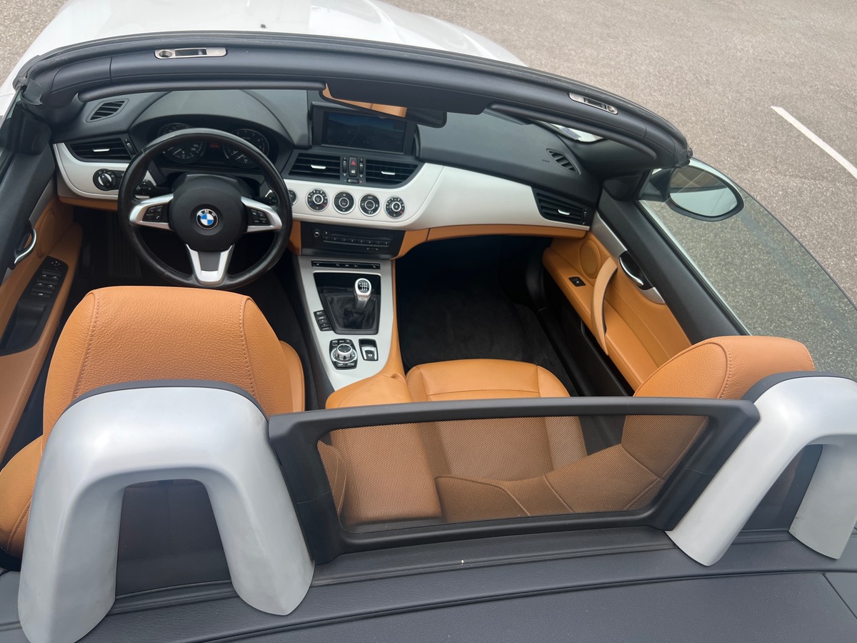 Bmw Z4 CONFORT 2.3 SDRIVE 204ch, SUIVI COMPLET, SIEGES CHAUFFANTS, BI XENON