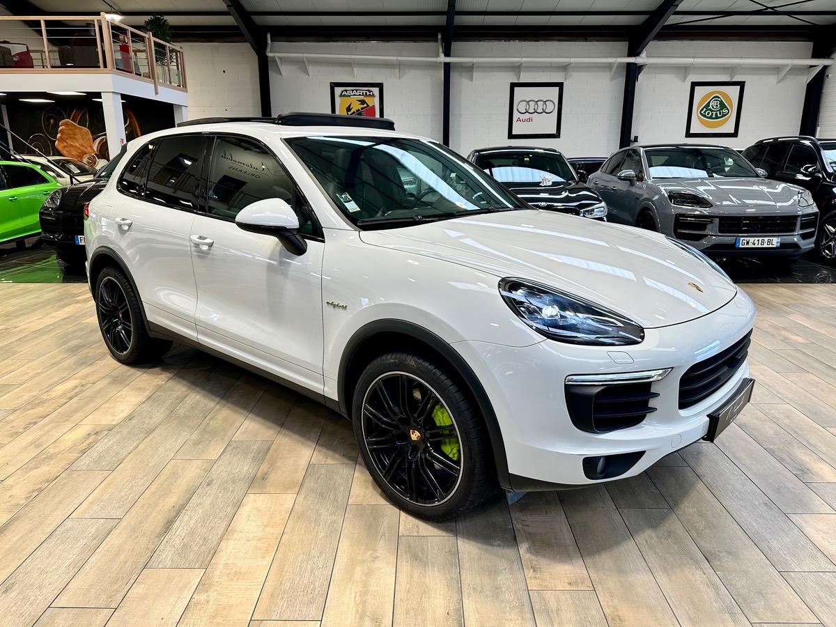 Porsche Cayenne II (2) 3.0 S E-Hybrid 416